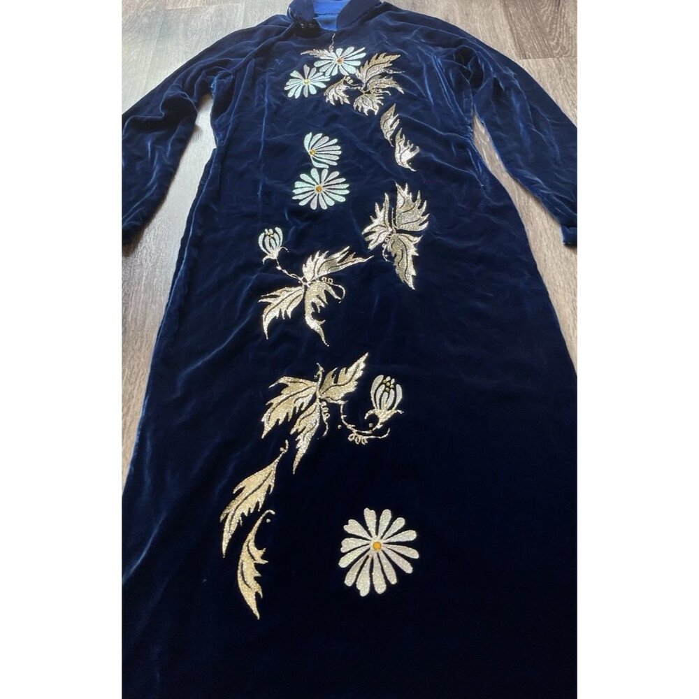 Vintage Cheongsam Long Dress Sz S Blue Velvet Asian Mandarin White Daisy Sparkle